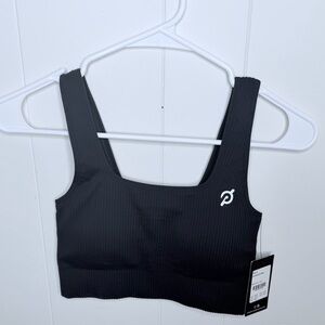 Peloton NWT Seamless Black Ribbed Sports Bra